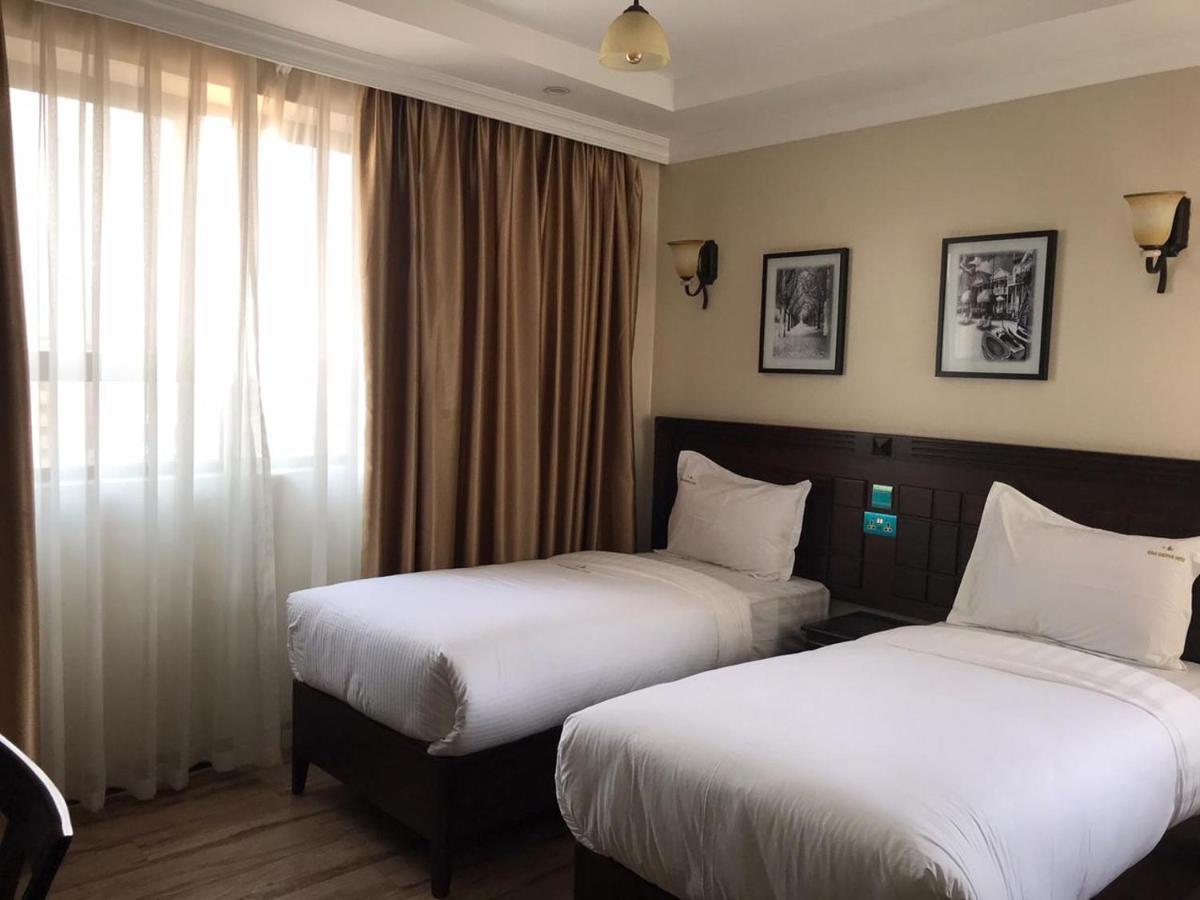 Hemak Suites Nairobi Luaran gambar