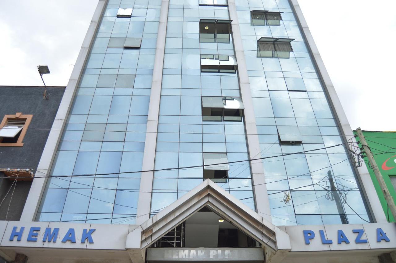 Hemak Suites Nairobi Luaran gambar