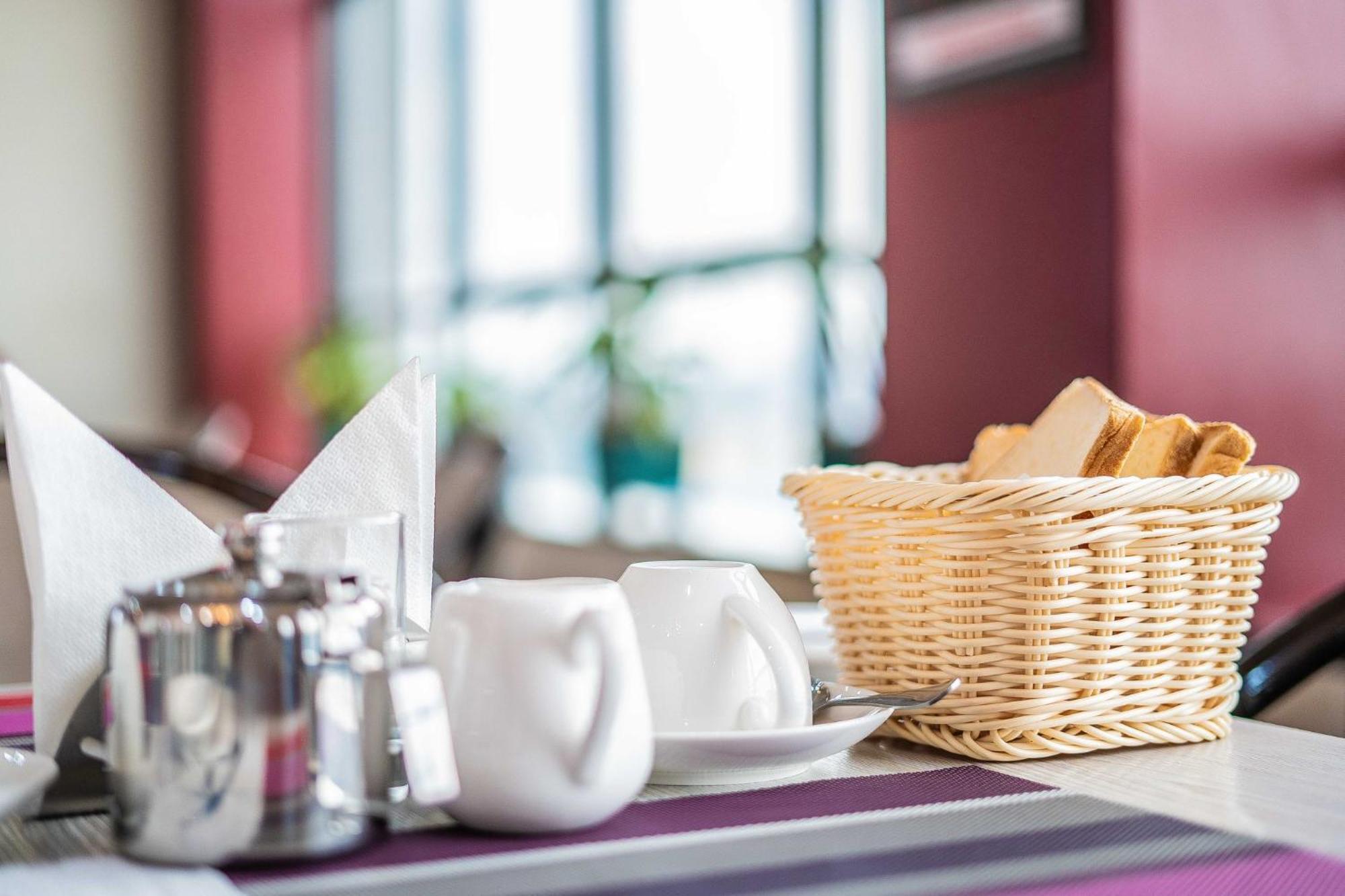 Hemak Suites Nairobi Luaran gambar