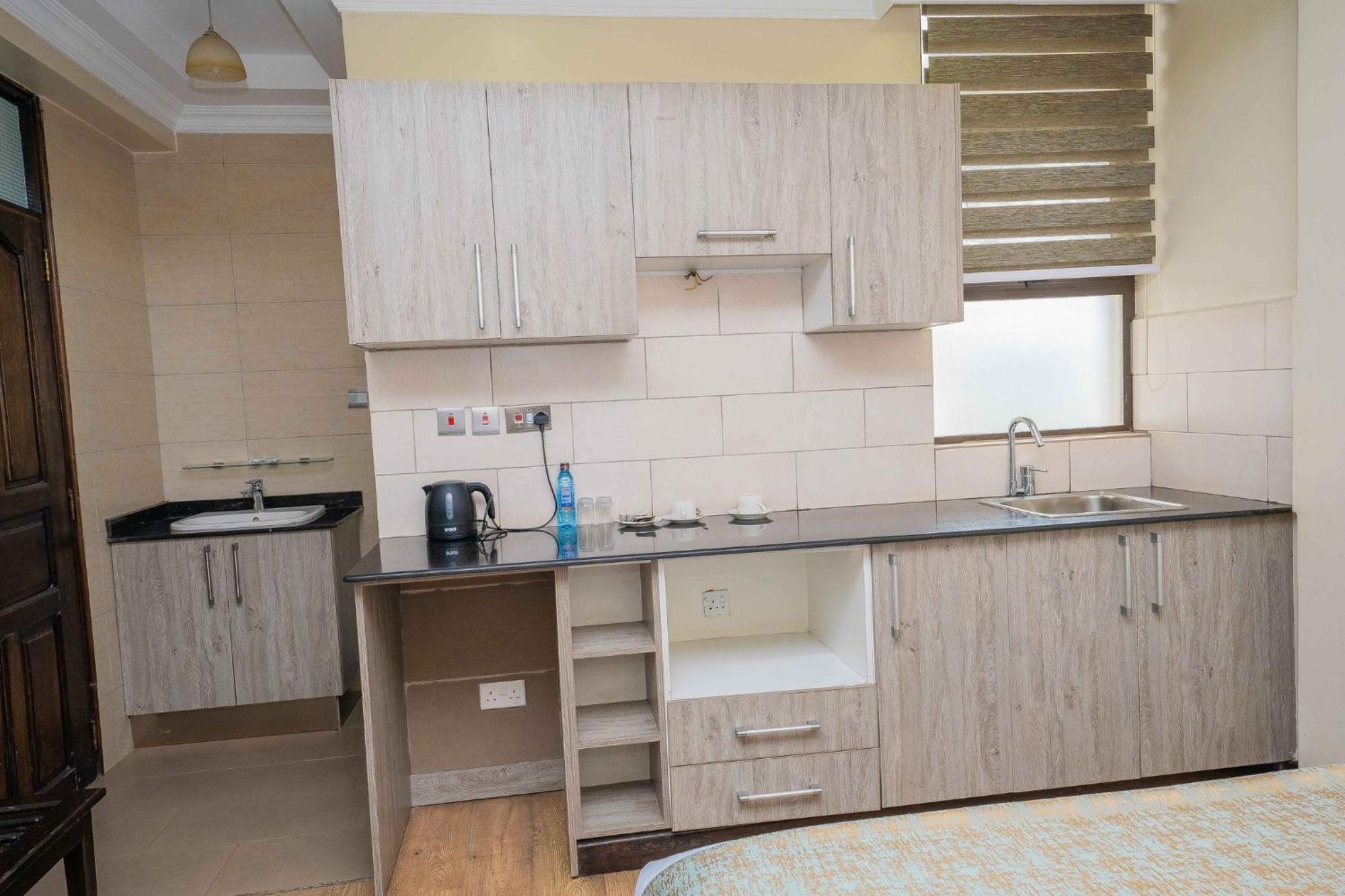 Hemak Suites Nairobi Luaran gambar
