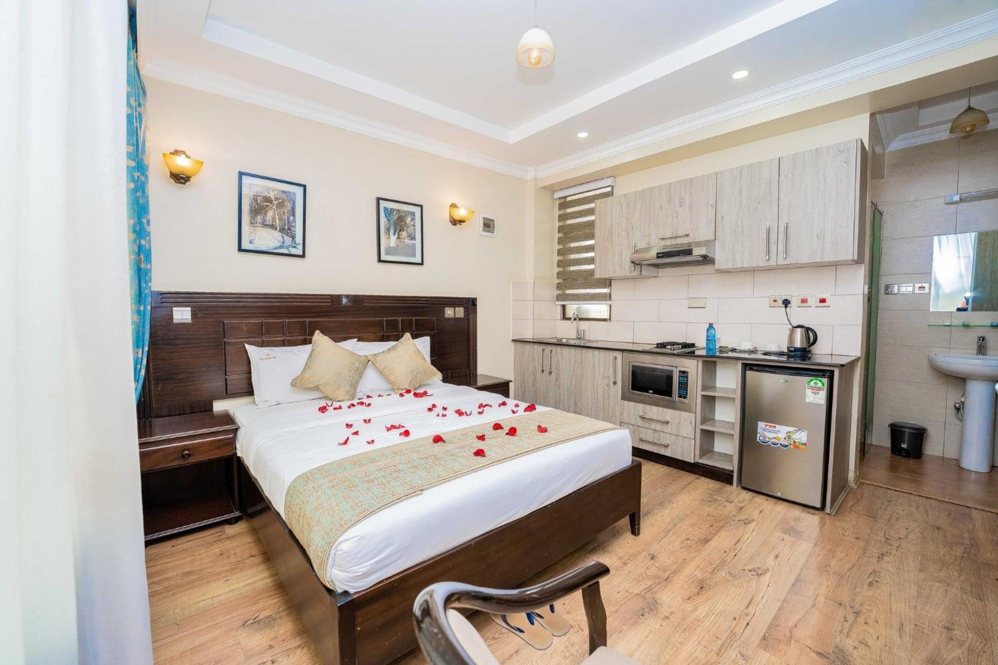 Hemak Suites Nairobi Luaran gambar