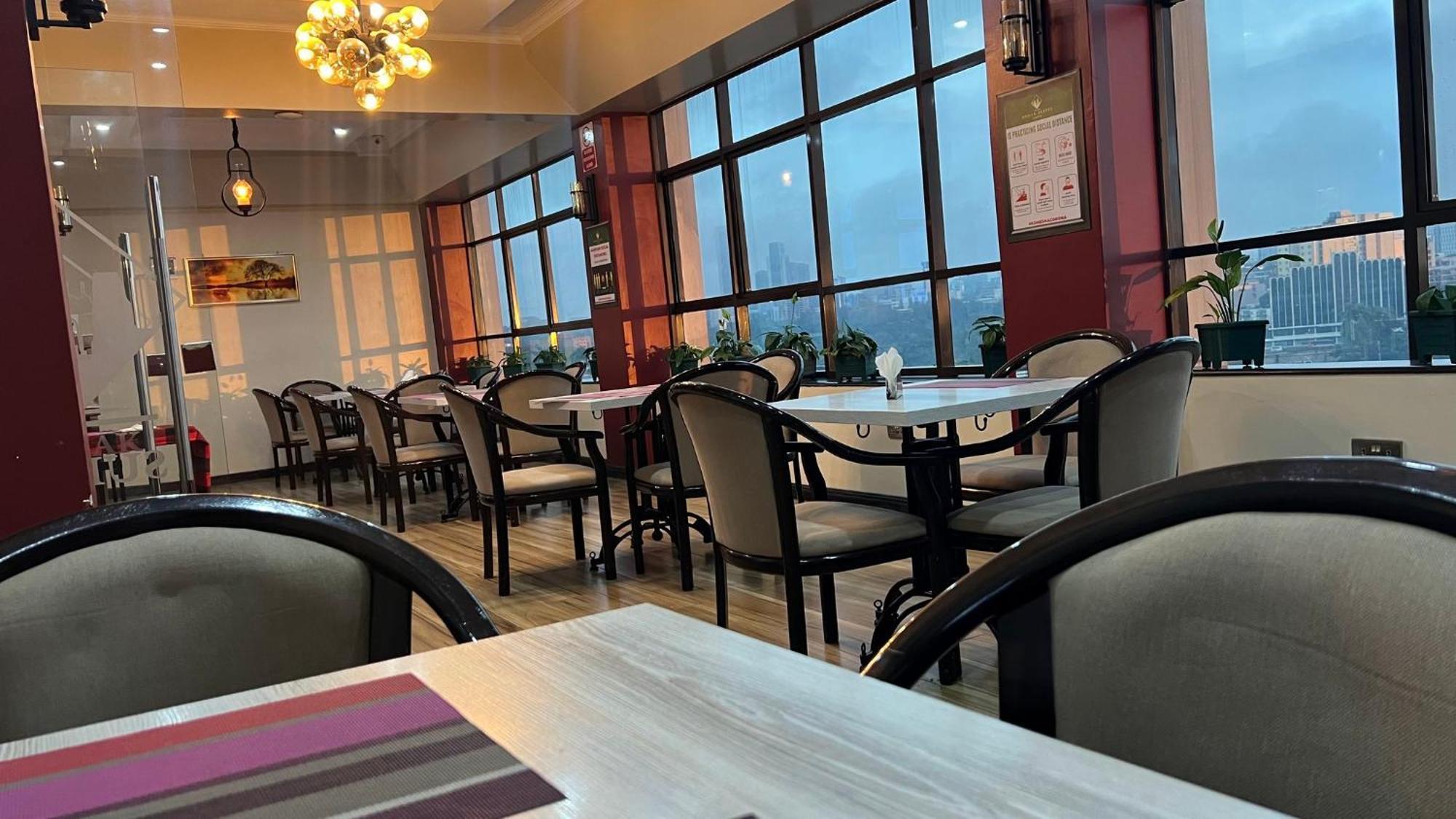 Hemak Suites Nairobi Luaran gambar