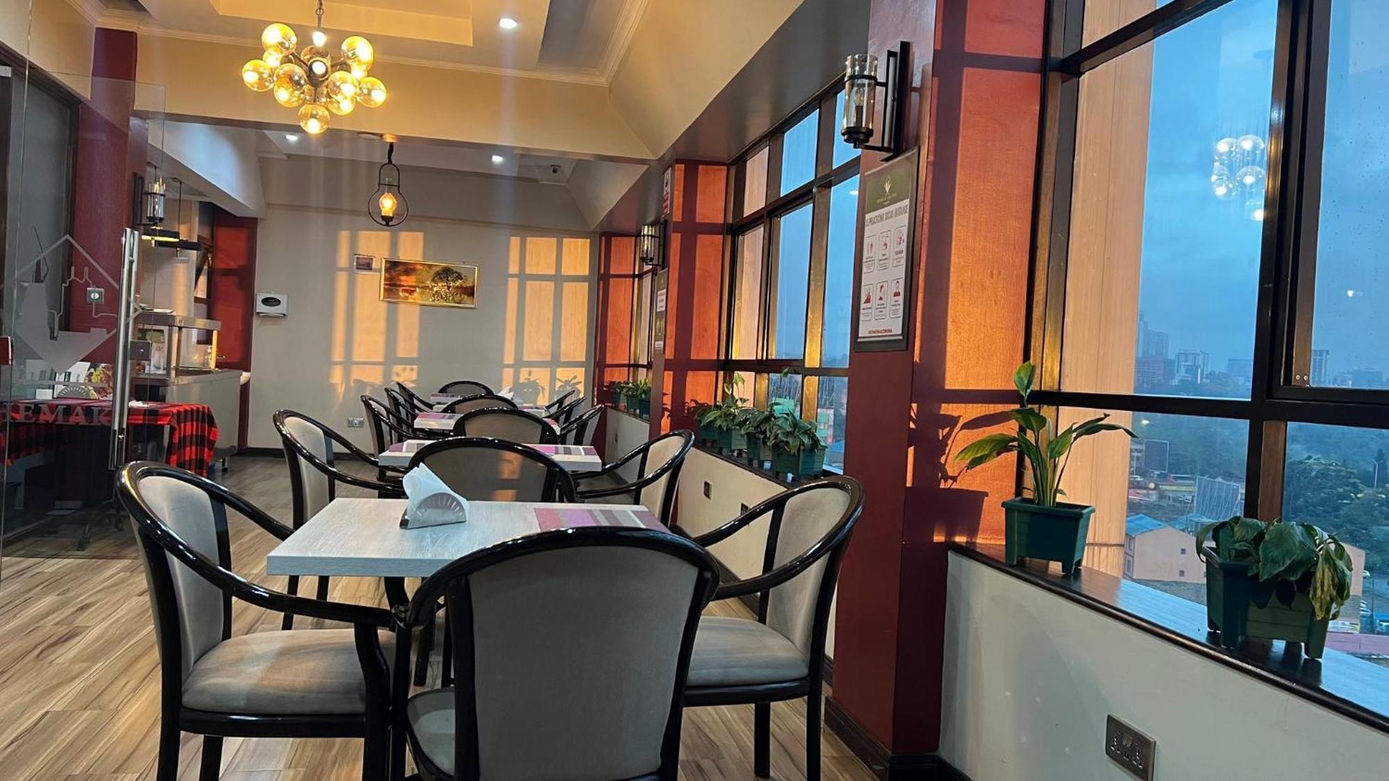 Hemak Suites Nairobi Luaran gambar