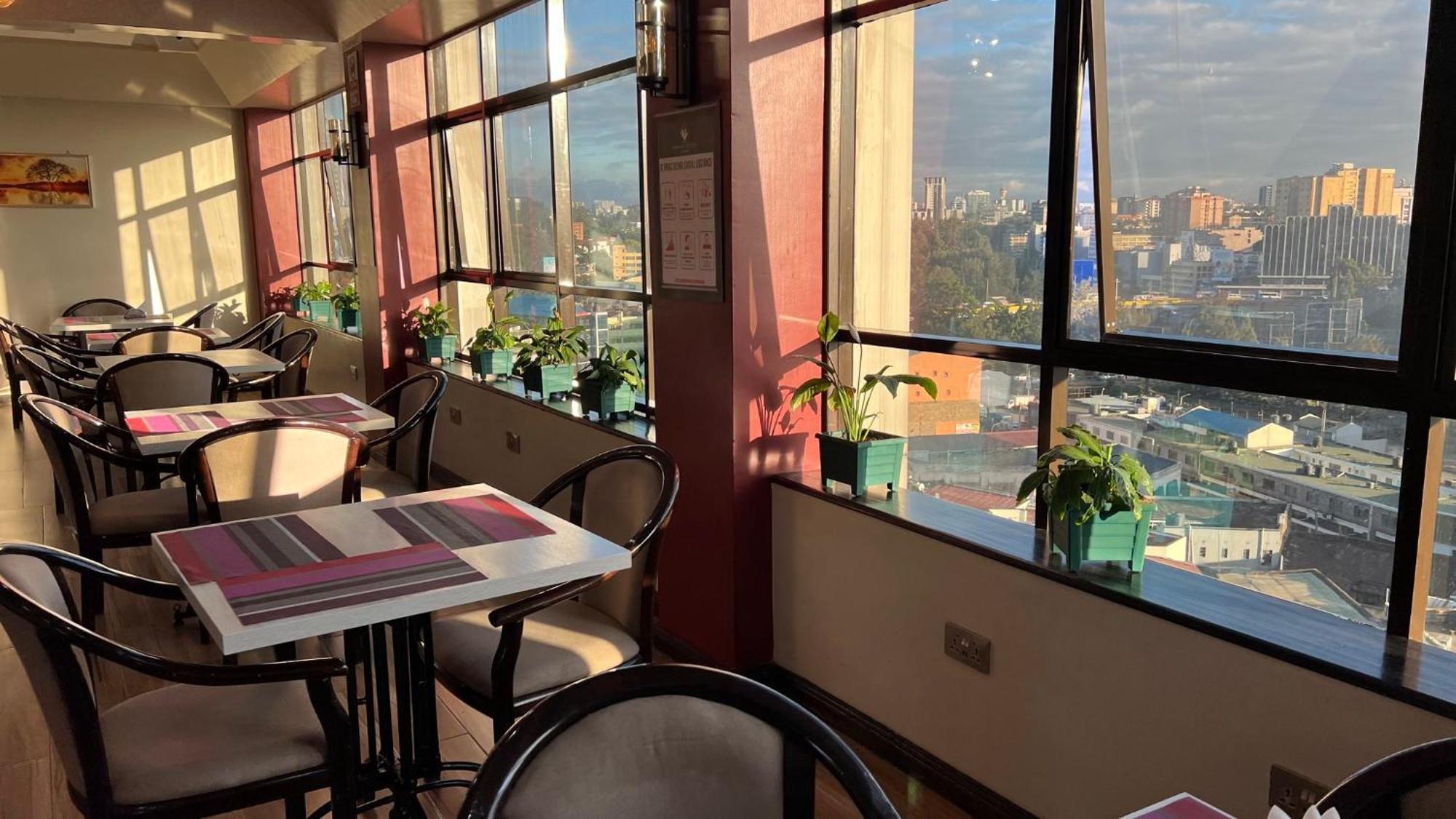 Hemak Suites Nairobi Luaran gambar